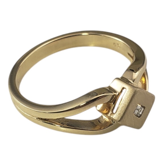 14 Karat Yellow Gold and Diamond Ring Size 6.25 #20747 - Picture 3 of 8